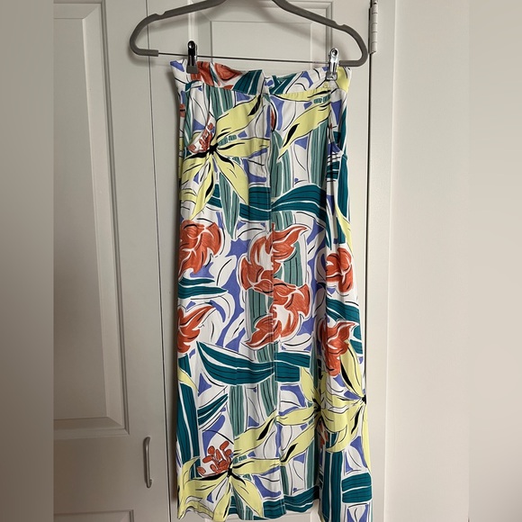 & Other Stories Front Slit A-line Tropical Print Midi Skirt - Picture 3 of 9